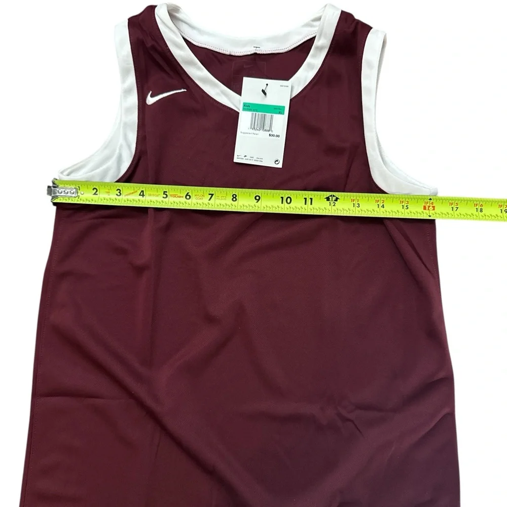 Nike Dri-Fit Nike Engineered Youth XL Maroon Tank Top NWTS Athletic Fit‎ Swoosh